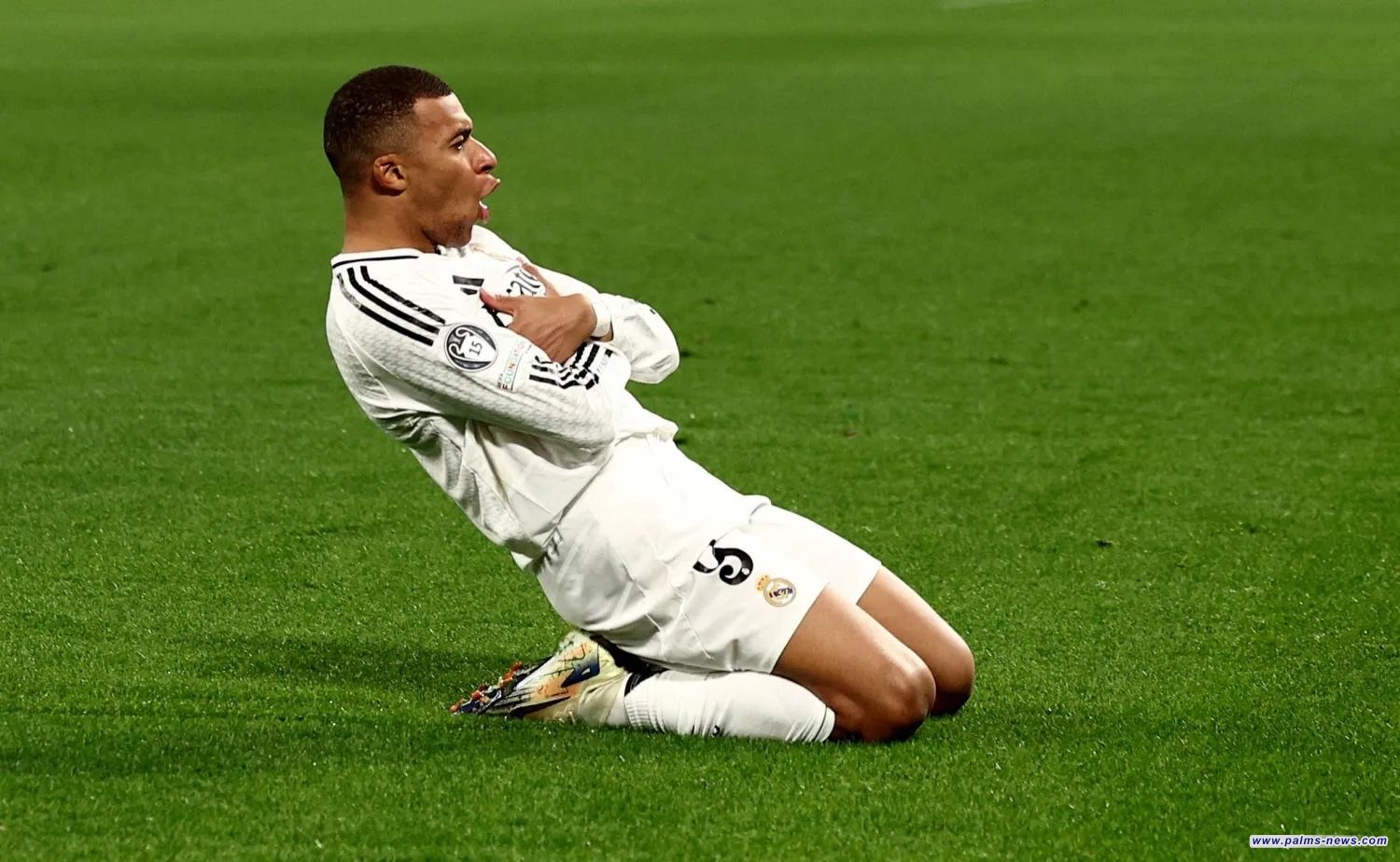 إصابات متكررة تُبعد مبابي عن الملاعب في أطول فترة غياب بمسيرته الكروية