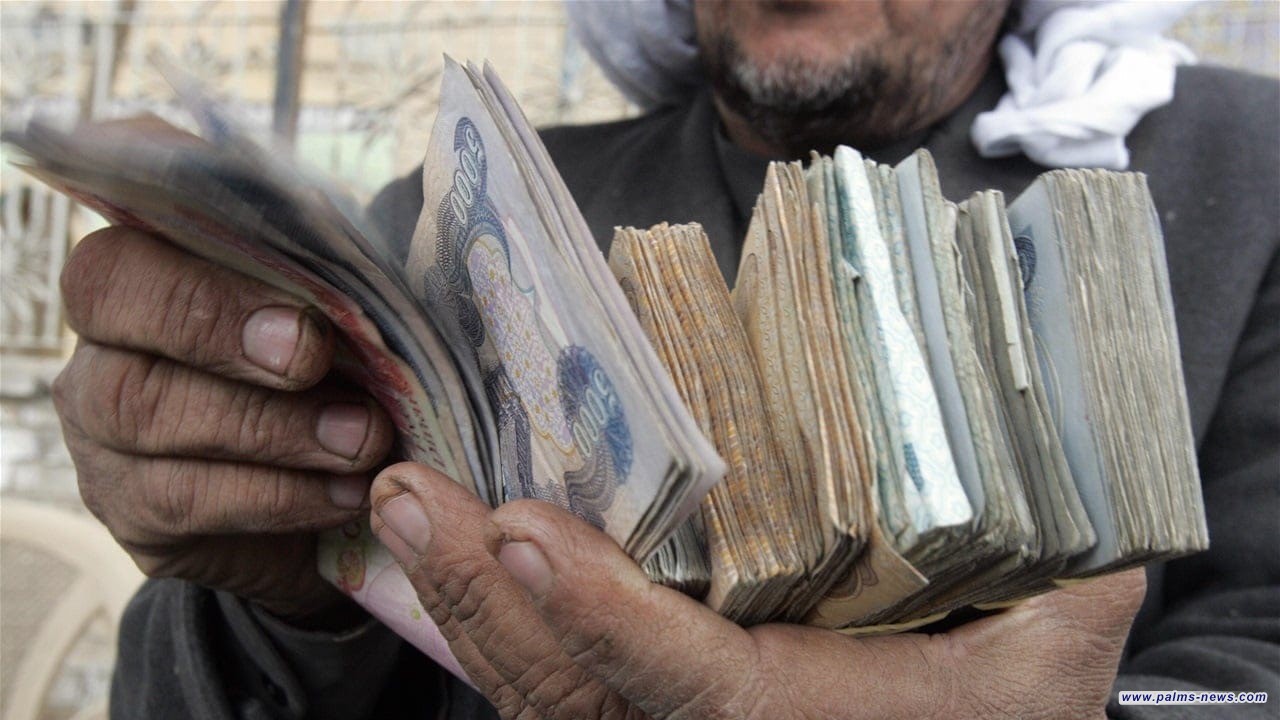 خبير اقتصادي يوضحُ كيفية احتساب الأثر المالي لتخفيض سعر صرف الدينار