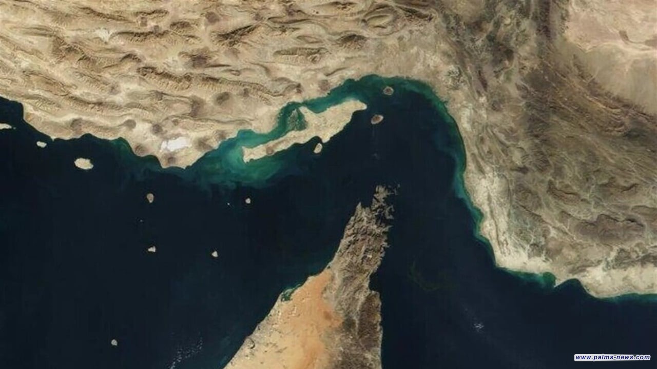 البرلمان الإيراني يصادق على مشروع يخص مضيق هرمز