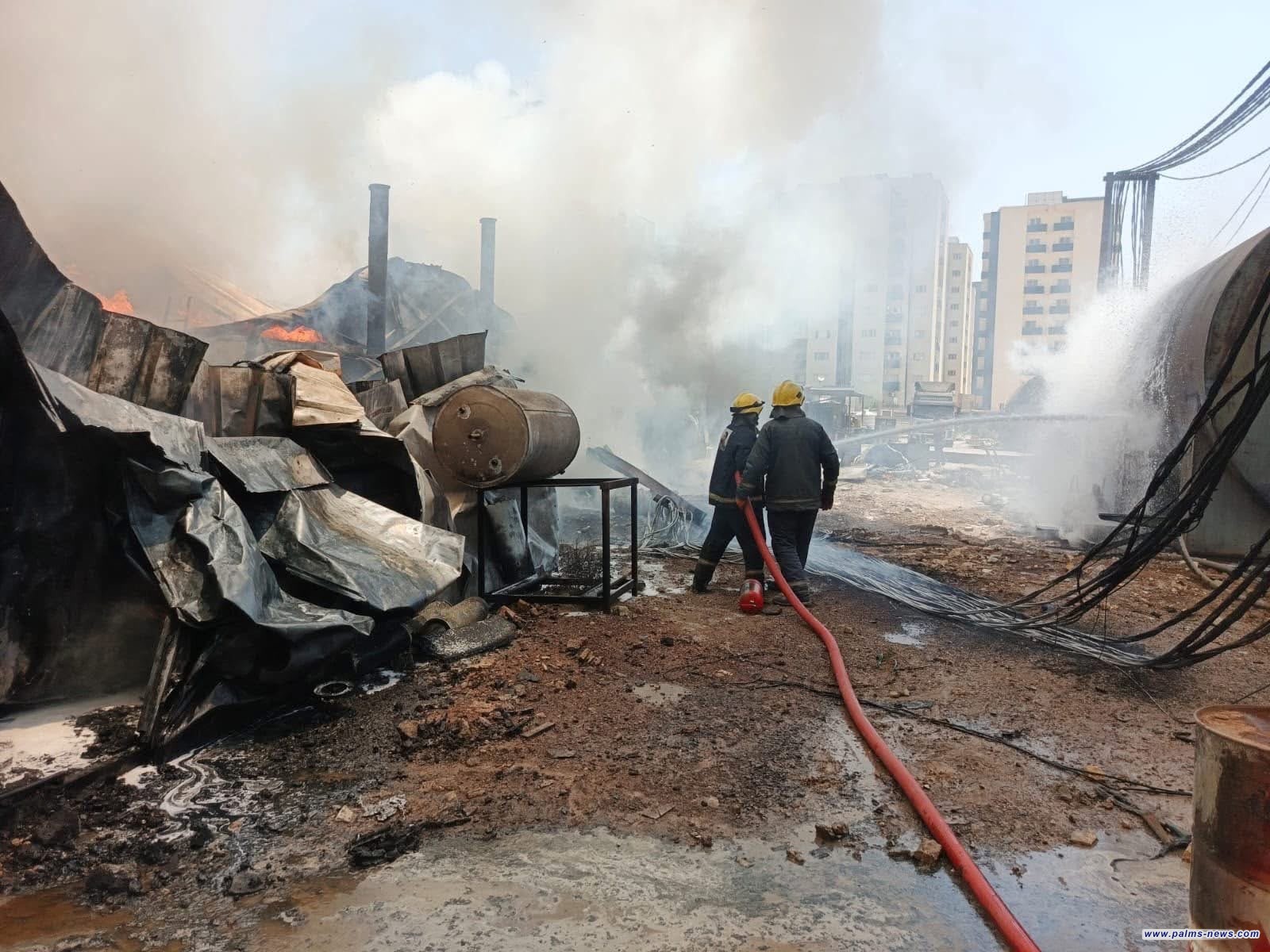 الدفاع المدني يسيطر على حريق كبير اندلع بمولدات في الرستمية
