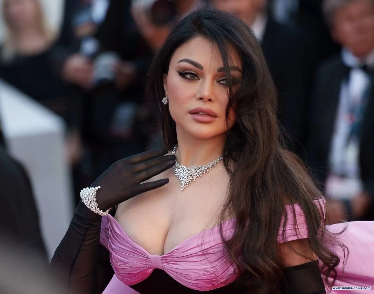 هيفاء وهبي: لا أحد يستطيع استبدالي!