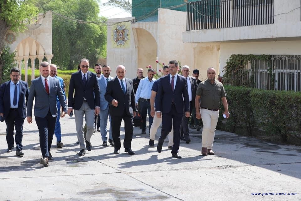 وزير الثقافة يتفقد دار الشؤون الثقافية العامة