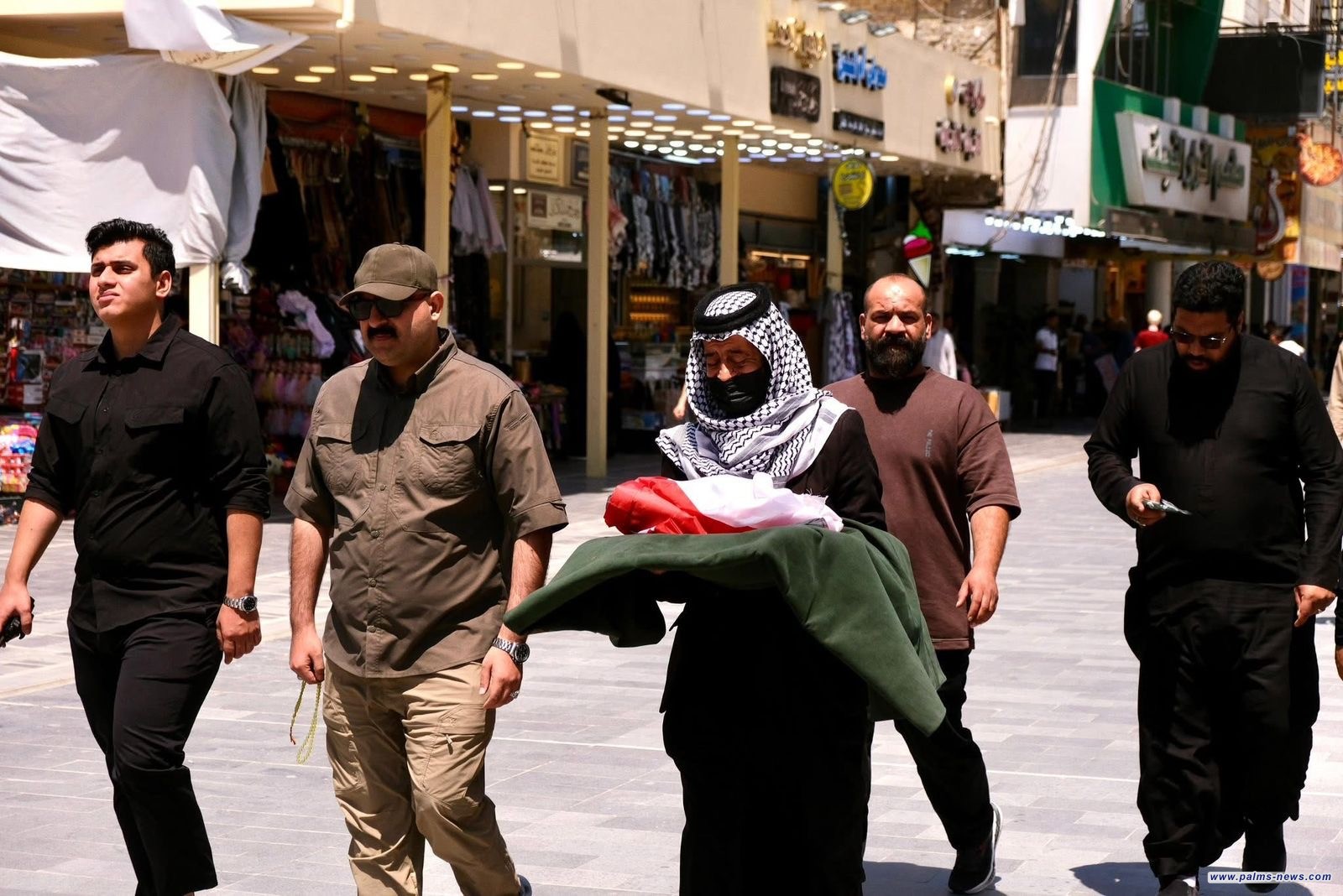 تشييع رفات الشهيد زين العابدين الزيادي في النجف بعد تأكيد هويته عبر فحوصات DNA