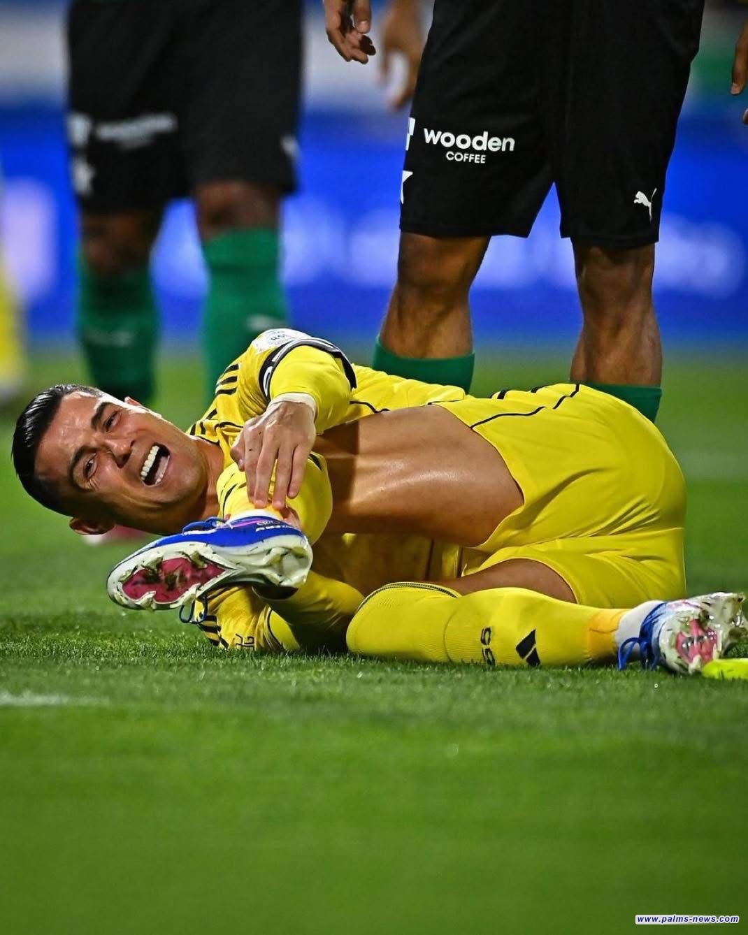  كرستيانو رونالدو يغيب لمدة من أسبوعين إلى 4 أسابيع بسبب الإصابة التي تعرض لها في مباراة الفيحاء.