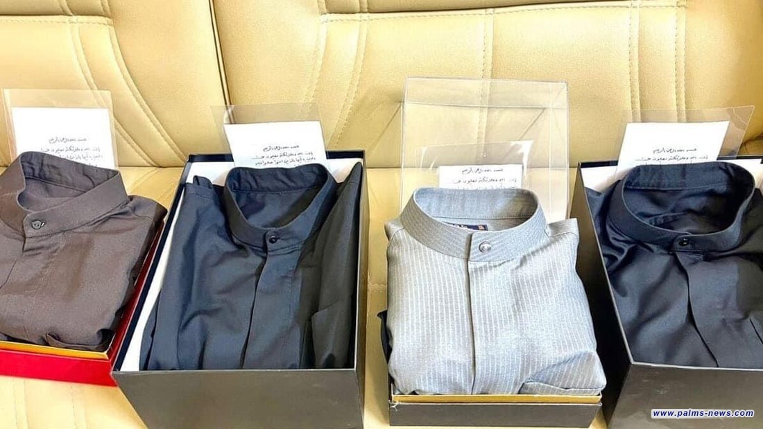 “دشاديش” من ملابس الصدر الخاصة عليها دعاء بخطه