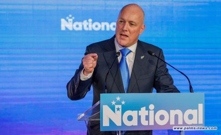 النيوزيلندي الجديد لوكسون : الأشهر المقبلة سيتم حظر استخدام الهواتف الجوالة في المدارس