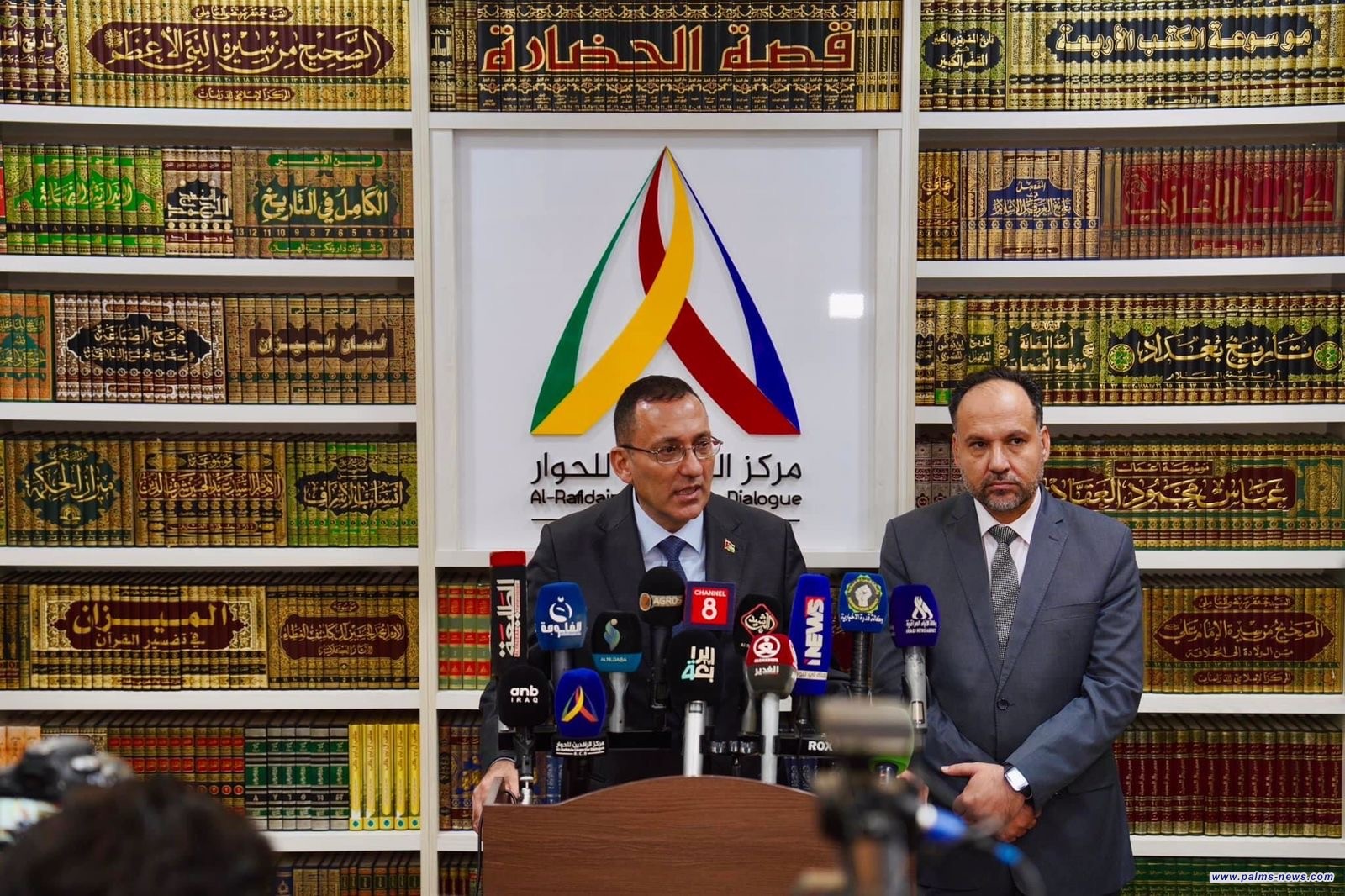 مركز الرافدين للحوار يستضيف سفير دولة فلسطين أحمد الرويضي