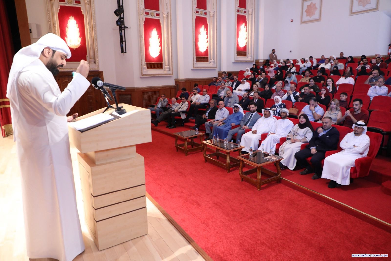 بيت الشعر في الشارقة يتألق بأمسية جديدة من أمسياته الشعرية