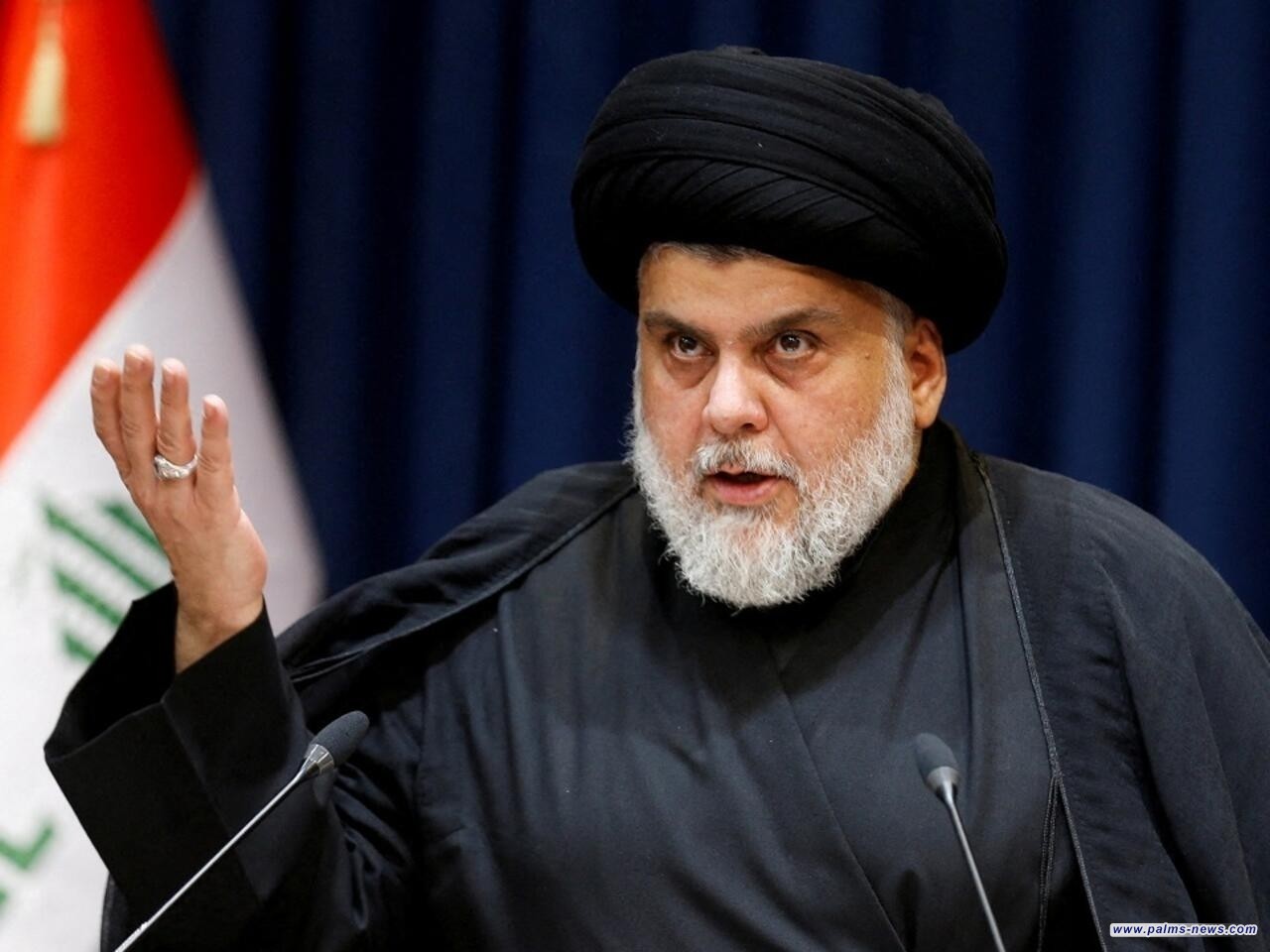 الصدر يشكر أتباعه ويأمرهم بالعودة من ساحة التحرير