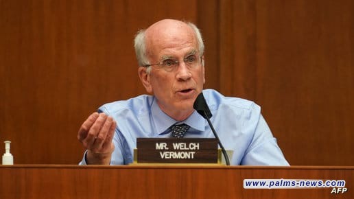 سيناتور ديمقراطي يطالب بايدن بالانسحاب من السباق الرئاسي