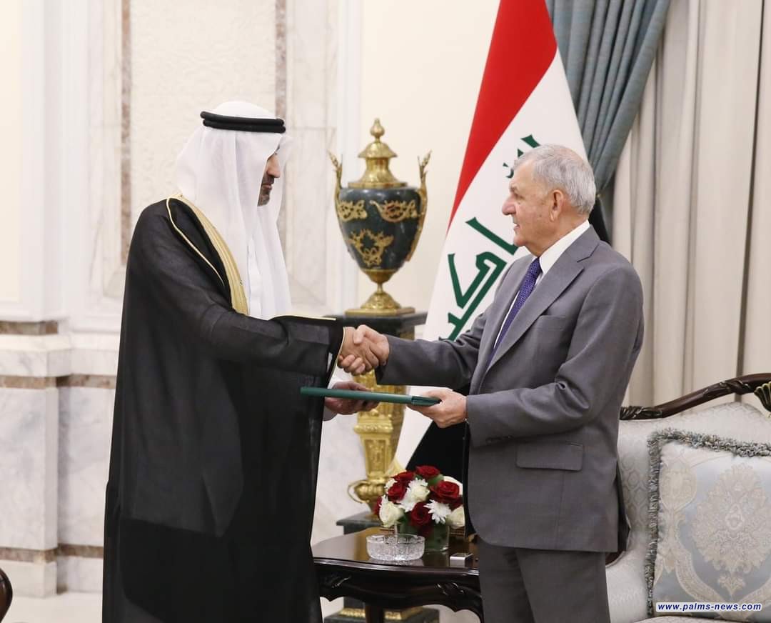 العراق يتسلم دعوة رسمية من السعودية، للمشاركة في أعمال الدورة غير العادية لمجلس الجامعة العربية على مستوى القادة لبحث العدوان على قطاع غزة والتطورات في الأراضي الفلسطينية المحتلة".