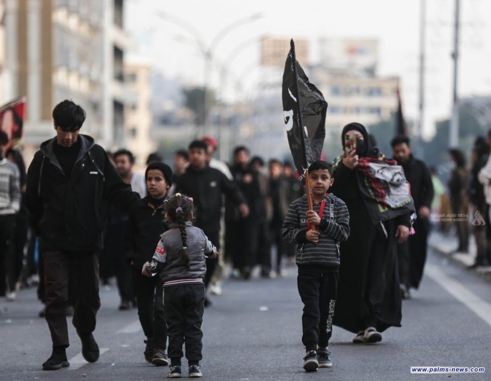 جموع المؤمنين تواصل سيرها نحو الكاظمية المقدسة لإحياء الزيارة الرجبية