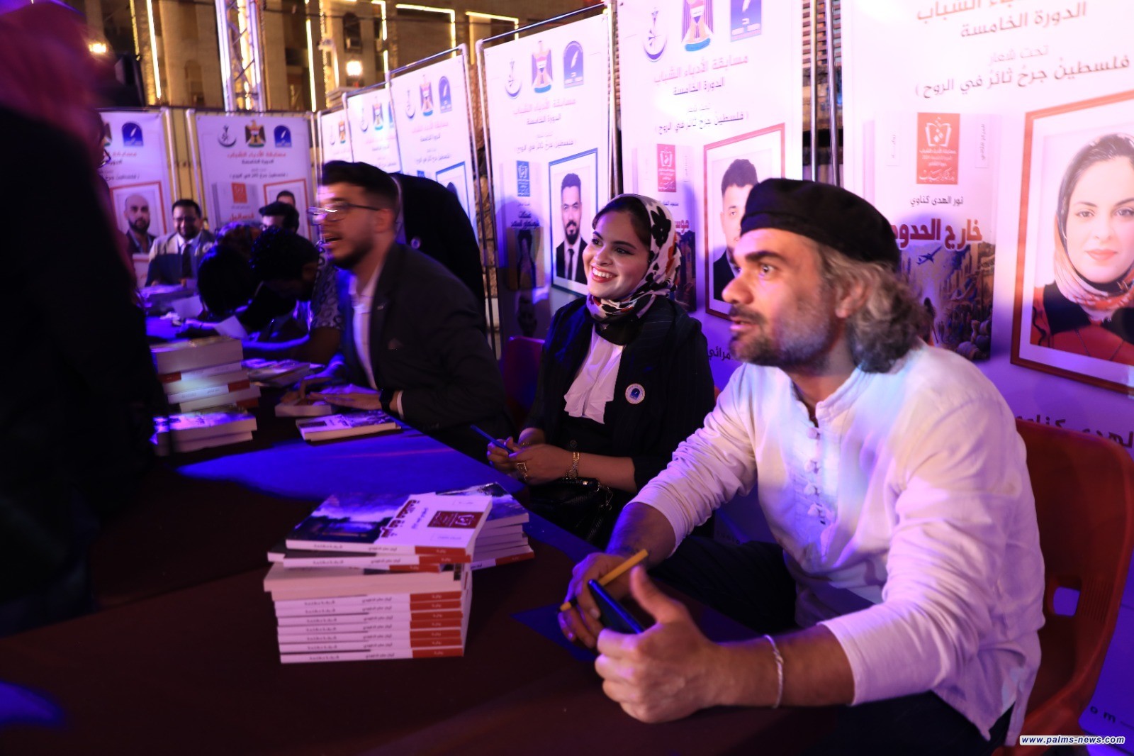 يوم الأديب العراقي يشهد حفلاً جماعياً لتوقيع كتب الأدباء الشباب الفائزين بمسابقة الأديب العراقي