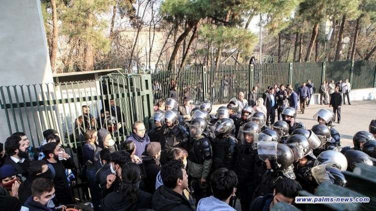 احتجاجات وتبادل لإطلاق النار في أصفهان