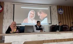 محاضرة توعية حول المخدرات ومحاربة الشائعات في جامعة الموصل