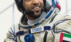 الحمدلله وصلنا"..أول رسالة من سلطان النيادي بعد وصوله إلى الفضاء