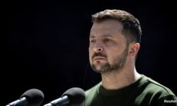 زيلينسكي يقيل قائد القوات المشتركة
