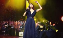 هبة طوجي تتألق في حفل عالميّ على مسرح الأولمبيا في باريس