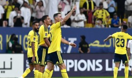 رونالدو يتصدر قائمة الأعلى دخلاً في العالم بـ300 مليون دولار