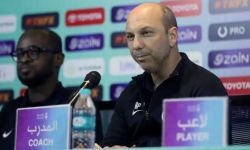 مدرب قطر التأهل مازال بايدينا وسنبذل قصارى جهدنا في مباراة الامارات