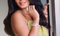 الظهور الأول لابنة الفنانة رحمة رياض