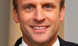 فرنسا تعتزم تزويد أوكرانيا بعربات مدرعة وصواريخ مضادة للطائرات