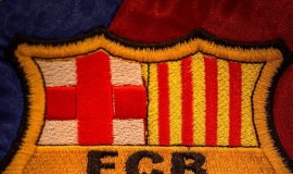 مهاجم عربي يقترب من ارتداء قميص برشلونة