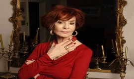 الموت يغيب الأديبة فينوس خوري غاتا عن 88 عاماً