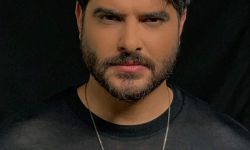 الفنان السوري ناصيف زيتون يحيي حفلاً غنائياً في بغداد