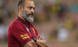 الاتحاد السعودي يقيل مدربه على خلفية الخسارة من الجوية العراقي