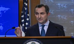 اسألوا إسرائيل!.. ميلر يتهرب من التعليق على الغارة الإسرائيلية على النبطية