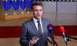 ماكرون : " على نتنياهو ألا ينسى أن إسرائيل أنشئت بقرار من الأمم المتحدة "