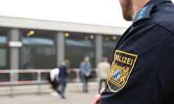 حظر منظمة يمينية لنشرها أفكاراً نازية في ألمانيا